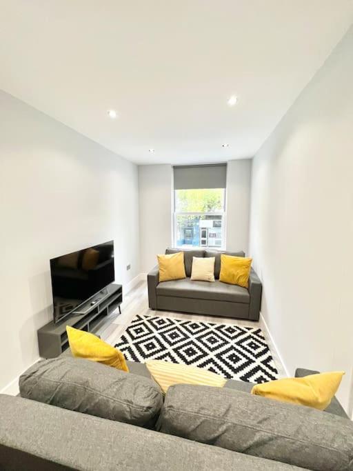 Wow Abbey Road Apartment - Sleeps Up To 8 Лондон Экстерьер фото