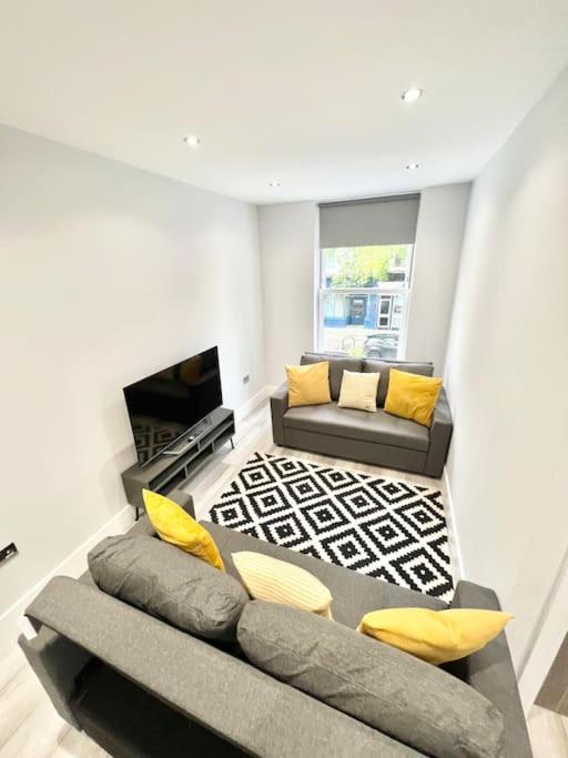 Wow Abbey Road Apartment - Sleeps Up To 8 Лондон Экстерьер фото