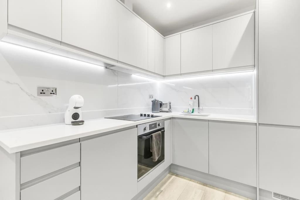 Wow Abbey Road Apartment - Sleeps Up To 8 Лондон Экстерьер фото
